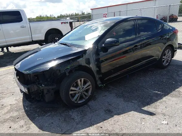 5NPD84LF6HH129800 2017 HYUNDAI ELANTRA - Image 2