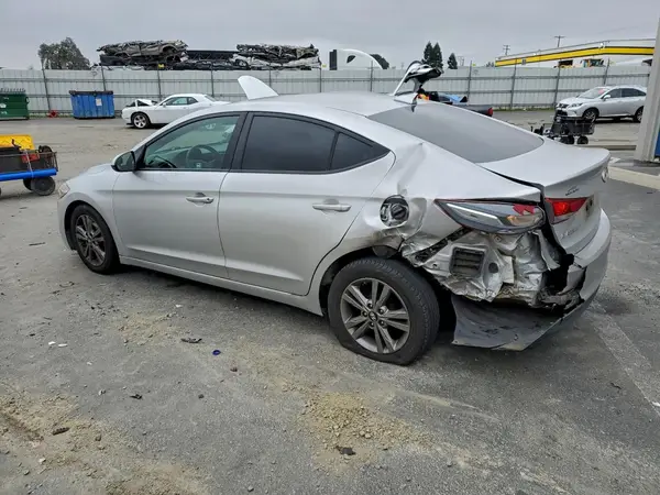 5NPD84LF6HH134298 2017 HYUNDAI ELANTRA - Image 2