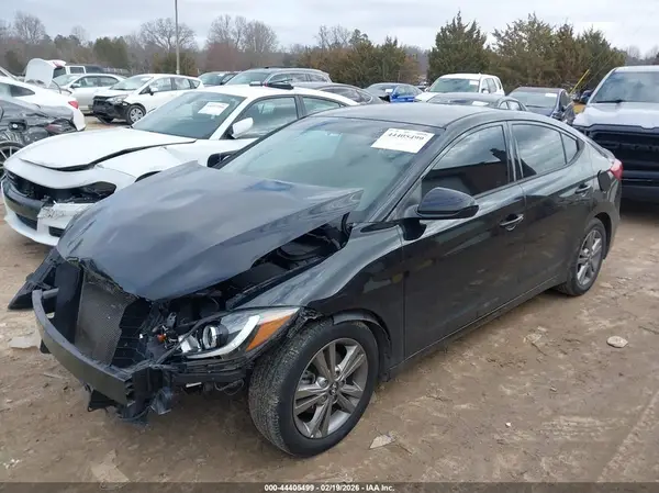 5NPD84LF6HH136035 2017 HYUNDAI ELANTRA - Image 2
