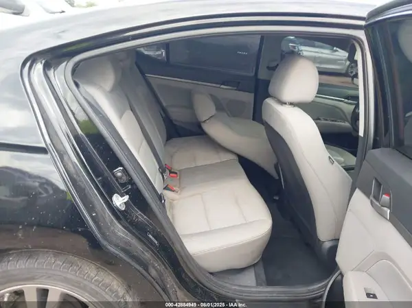 5NPD84LF6HH139288 2017 HYUNDAI ELANTRA - Image 8