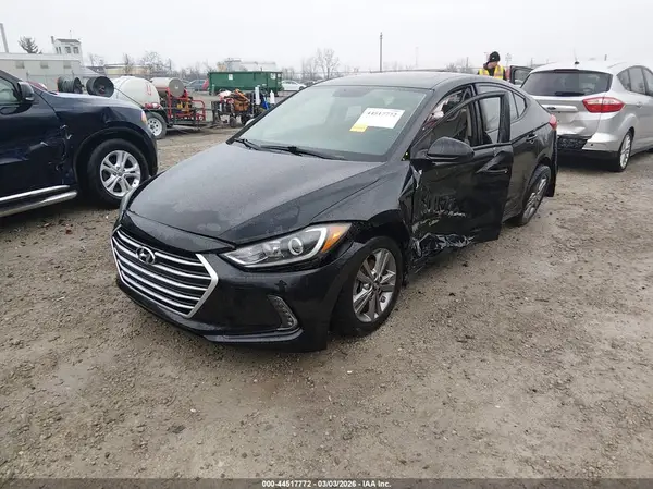 5NPD84LF6HH139548 2017 HYUNDAI ELANTRA - Image 2