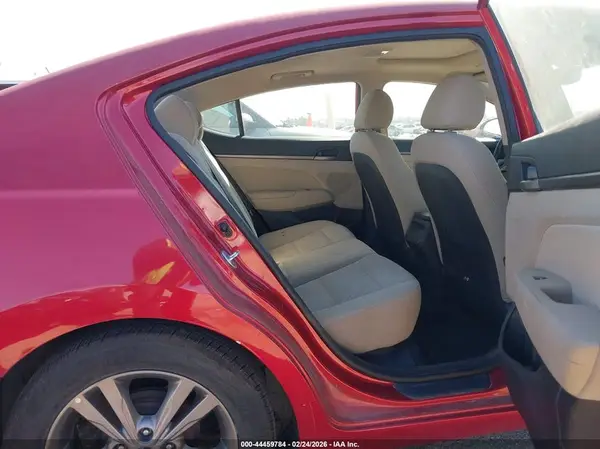 5NPD84LF6HH139713 2017 HYUNDAI ELANTRA - Image 8