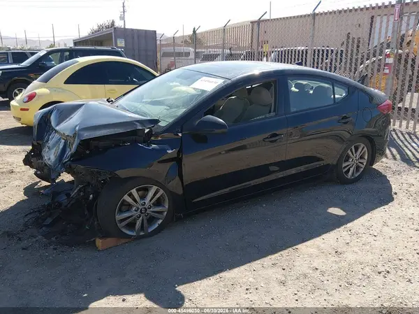 5NPD84LF6HH141445 2017 HYUNDAI ELANTRA - Image 2