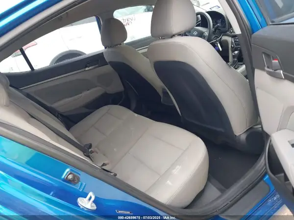 5NPD84LF6HH146841 2017 HYUNDAI ELANTRA - Image 8