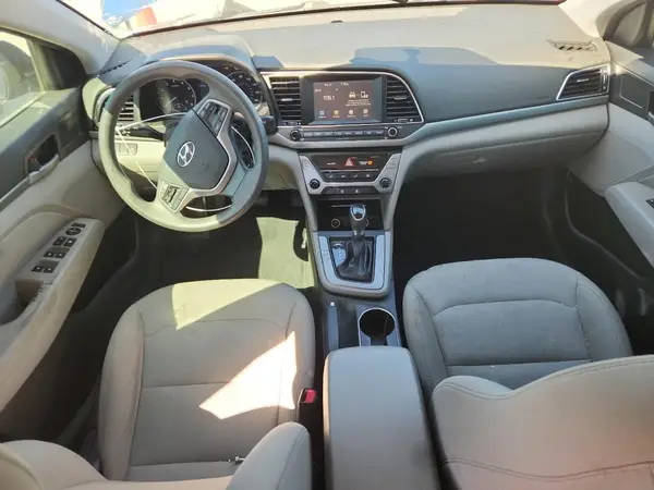 5NPD84LF6HH151585 2017 HYUNDAI ELANTRA - Image 8