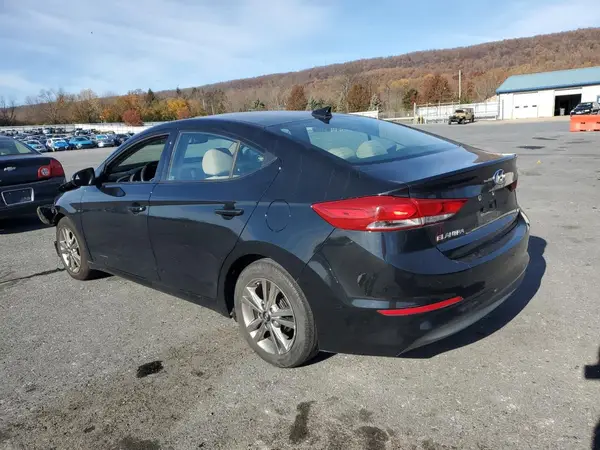 5NPD84LF6HH152462 2017 HYUNDAI ELANTRA - Image 2