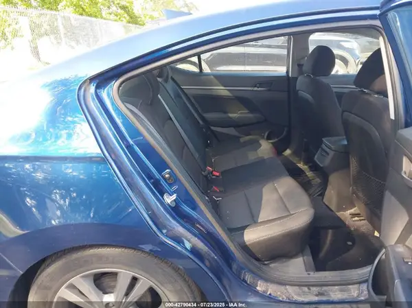 5NPD84LF6HH153563 2017 HYUNDAI ELANTRA - Image 8