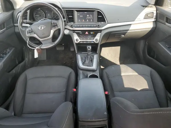 5NPD84LF6HH153627 2017 HYUNDAI ELANTRA - Image 8