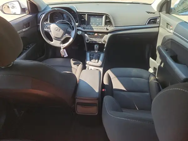 5NPD84LF6HH153935 2017 HYUNDAI ELANTRA - Image 8