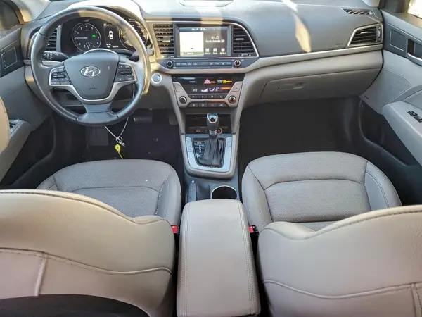 5NPD84LF6HH154888 2017 HYUNDAI ELANTRA - Image 8