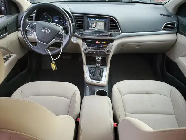 5NPD84LF6HH157533 2017 HYUNDAI ELANTRA - Image 8