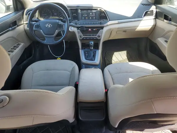 5NPD84LF6HH160075 2017 HYUNDAI ELANTRA - Image 8