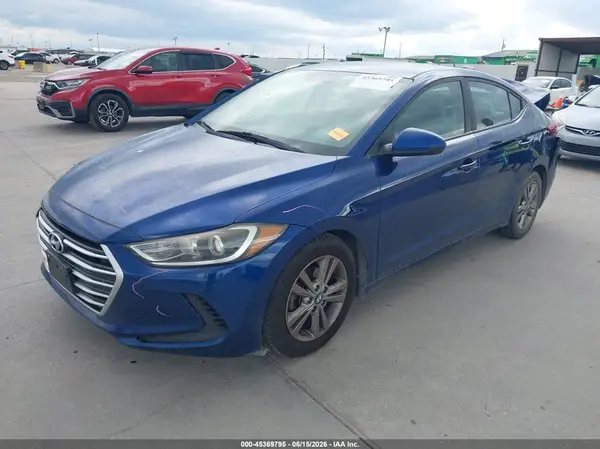 5NPD84LF6HH161985 2017 HYUNDAI ELANTRA - Image 2
