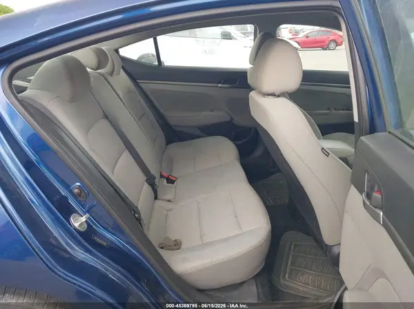 5NPD84LF6HH161985 2017 HYUNDAI ELANTRA - Image 8