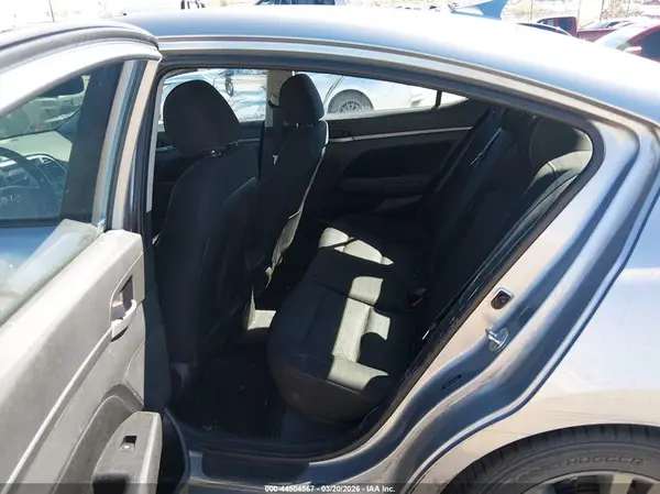 5NPD84LF6HH162361 2017 HYUNDAI ELANTRA - Image 8