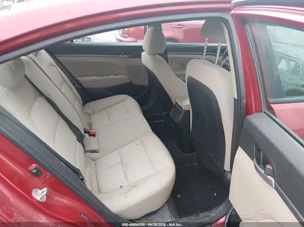 5NPD84LF6HH162702 2017 HYUNDAI ELANTRA - Image 8