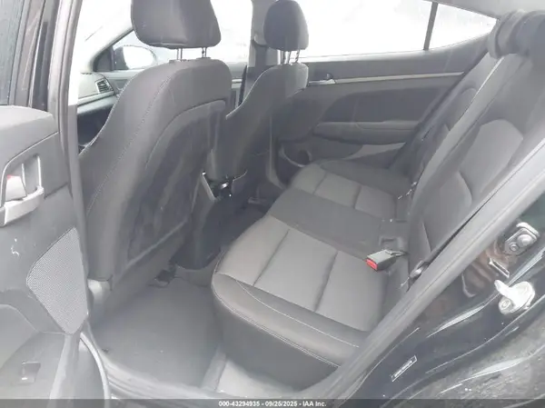 5NPD84LF6HH162716 2017 HYUNDAI ELANTRA - Image 8