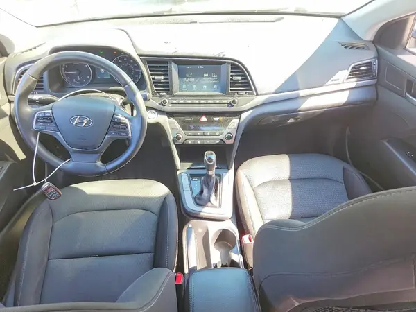 5NPD84LF6HH163526 2017 HYUNDAI ELANTRA - Image 8