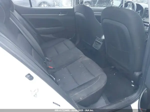 5NPD84LF6HH165065 2017 HYUNDAI ELANTRA - Image 8