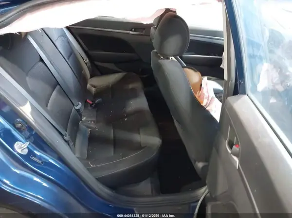 5NPD84LF6HH165101 2017 HYUNDAI ELANTRA - Image 8