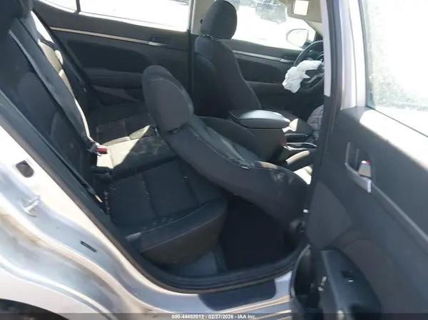 5NPD84LF6HH169438 2017 HYUNDAI ELANTRA - Image 8