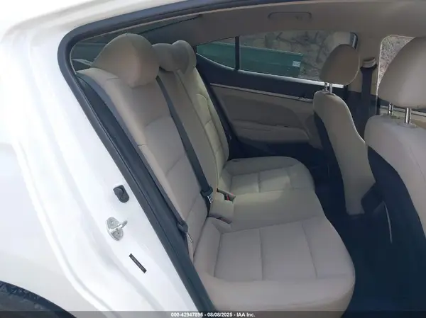 5NPD84LF6HH170279 2017 HYUNDAI ELANTRA - Image 8
