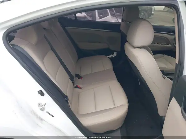 5NPD84LF6HH170704 2017 HYUNDAI ELANTRA - Image 8