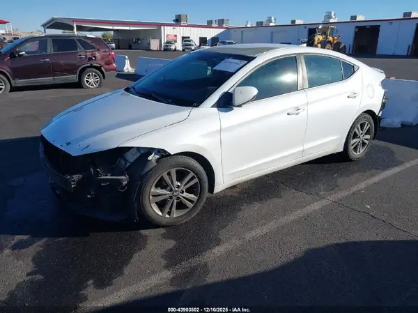 5NPD84LF6HH170993 2017 HYUNDAI ELANTRA - Image 2