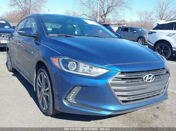 5NPD84LF6HH171576 2017 HYUNDAI ELANTRA - Image 1