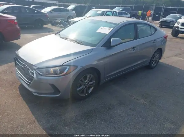 5NPD84LF6HH171982 2017 HYUNDAI ELANTRA - Image 2