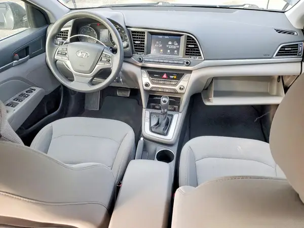 5NPD84LF6HH172842 2017 HYUNDAI ELANTRA - Image 8