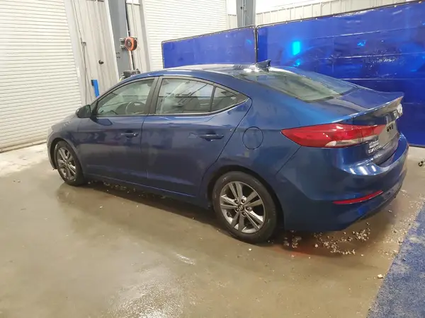 5NPD84LF6HH173103 2017 HYUNDAI ELANTRA - Image 2