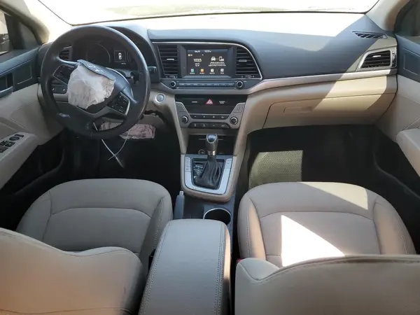 5NPD84LF6HH173229 2017 HYUNDAI ELANTRA - Image 8