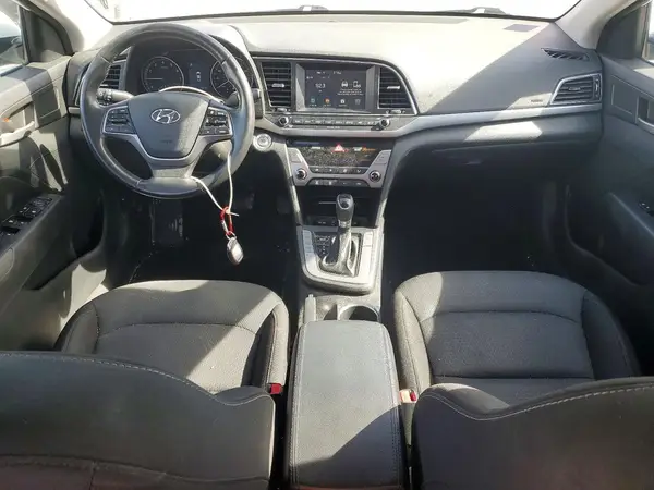 5NPD84LF6HH174123 2017 HYUNDAI ELANTRA - Image 8