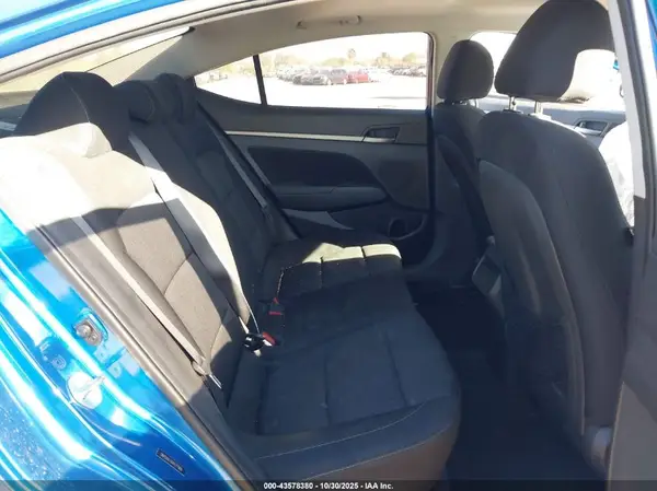 5NPD84LF6HH177989 2017 HYUNDAI ELANTRA - Image 8