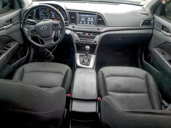 5NPD84LF6HH179998 2017 HYUNDAI ELANTRA - Image 8