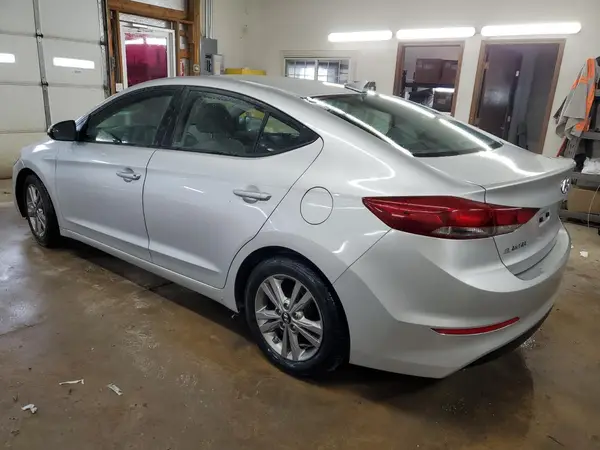 5NPD84LF6HH181279 2017 HYUNDAI ELANTRA - Image 2