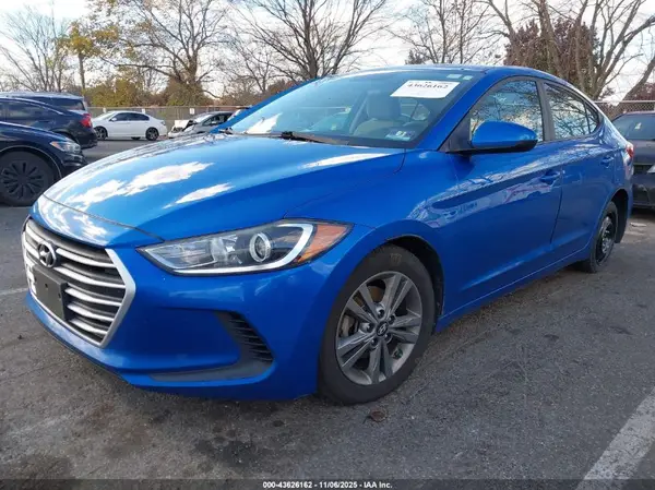 5NPD84LF6HH181475 2017 HYUNDAI ELANTRA - Image 2