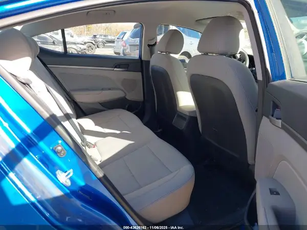 5NPD84LF6HH181475 2017 HYUNDAI ELANTRA - Image 8