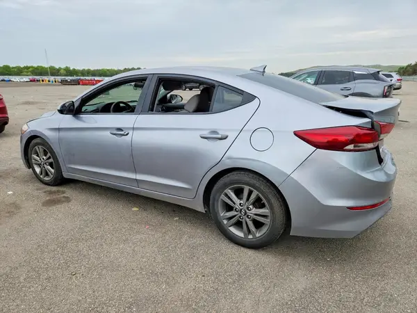 5NPD84LF6HH182092 2017 HYUNDAI ELANTRA - Image 2