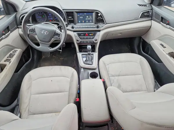 5NPD84LF6HH182092 2017 HYUNDAI ELANTRA - Image 8