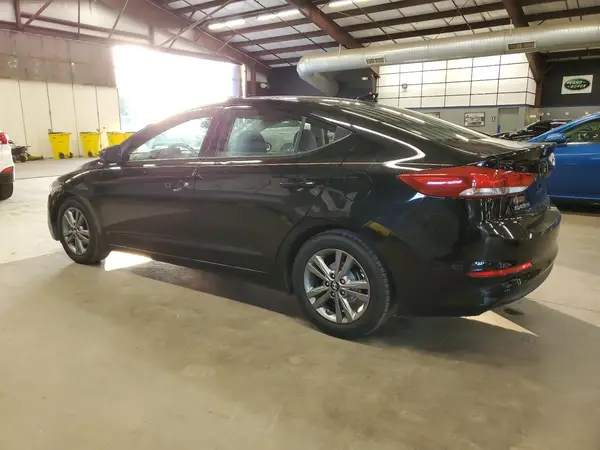 5NPD84LF6HH186479 2017 HYUNDAI ELANTRA - Image 2