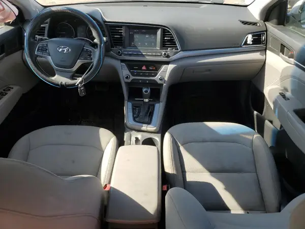 5NPD84LF6HH187258 2017 HYUNDAI ELANTRA - Image 8