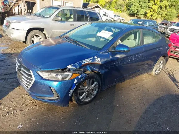 5NPD84LF6HH188779 2017 HYUNDAI ELANTRA - Image 2