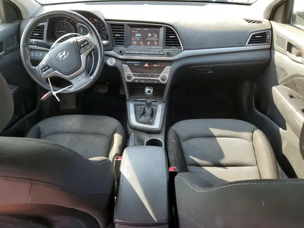 5NPD84LF6HH189401 2017 HYUNDAI ELANTRA - Image 8