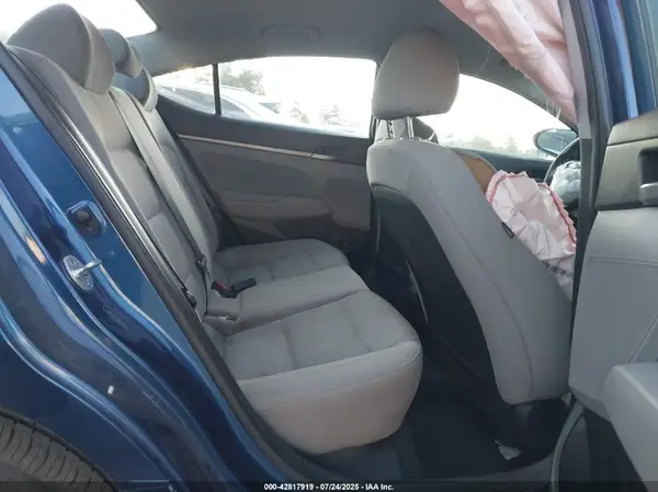5NPD84LF6HH189754 2017 HYUNDAI ELANTRA - Image 8