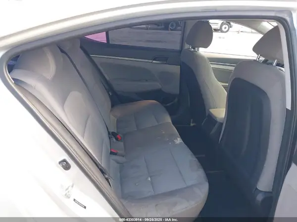 5NPD84LF6HH193576 2017 HYUNDAI ELANTRA - Image 8