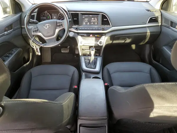 5NPD84LF6HH205290 2017 HYUNDAI ELANTRA - Image 8