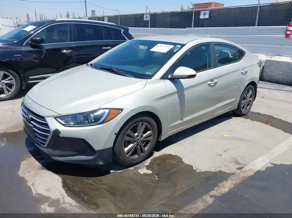 5NPD84LF6JH213637 2018 HYUNDAI ELANTRA - Image 2