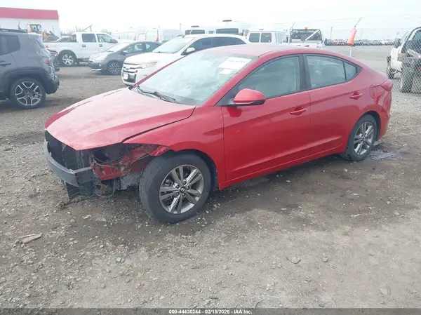 5NPD84LF6JH214044 2018 HYUNDAI ELANTRA - Image 2